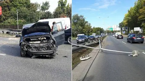 Zderzenie przy Cytadeli. Powalona latarnia na drodze