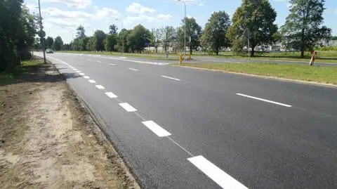 Przyczółkowa z cichym asfaltem. Otwarta wcześniej 
