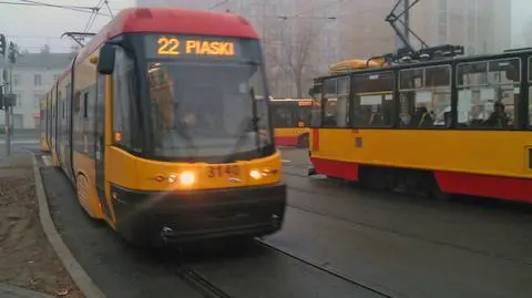 Tramwaje wróciły na Zieleniecką - fot. Lech Marcinczak/tvnwarszawa.pl