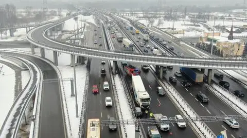 Wypadek na S8. "Samochód obrócił się tyłem do kierunku jazdy"