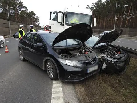 Zderzenie czterech pojazdów w Sękocinie Starym