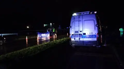 Śmiertelne potrącenie na Wale Miedzeszyńskim. "Sprawca się oddalił"