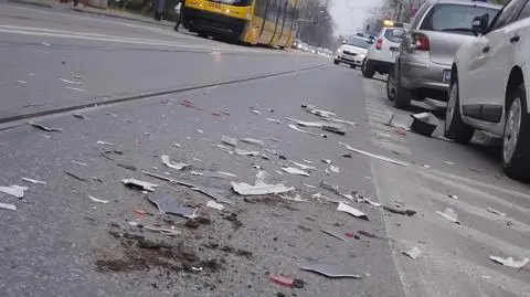 Zderzenie toyoty z tramwajem na Woli