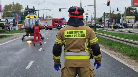 Wypadek w alei Krakowskiej. Ratownicy reanimowali małe dziecko, podróżowało w aucie bez fotelika