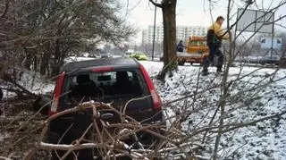 Skutki kolizji w al. Stanów Zjednoczonych
fot. TVN Warszawa/Marcin Gula