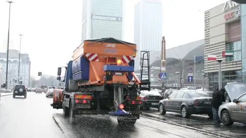 Już prawie 10 milionów poszło na walkę z zimą