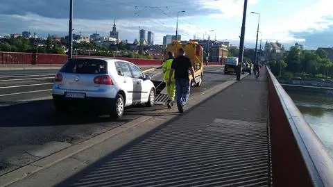 Kolizja na środku Śląskiego Wystraszył się patrolu?