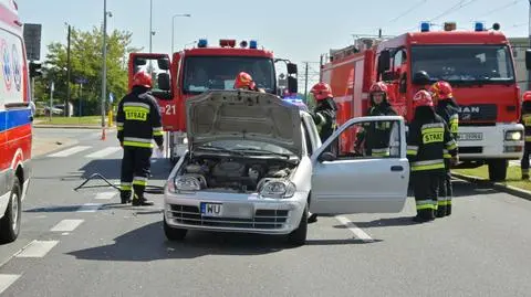 Wypadek na Bemowie. Ucierpiała jedna osoba