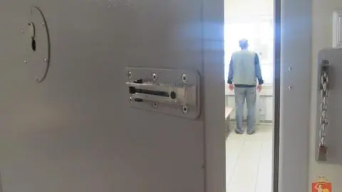 Pijany zabił psa nożem