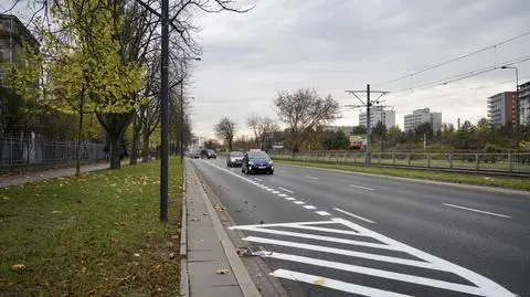 Ulice Batorego i Boboli będą węższe, jeden pas zajmie parking