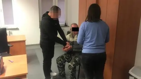 Pił alkohol w niedozwolonym miejscu. Okazało się, że to poszukiwany prezes firmy