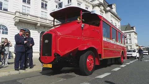 Przejazd przedwojennym autobusem Somua