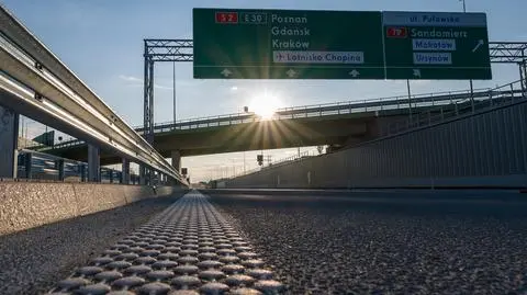 Jeszcze nie otwarty, a już wymaga naprawy. Nieprawidłowości w nawierzchni fragmentu POW