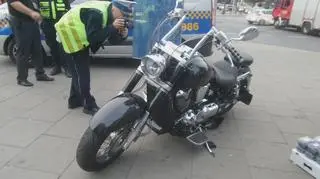 Zderzenie auta z motocyklistą