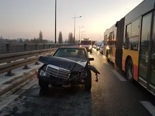 Zderzenie na moście Łazienkowskim