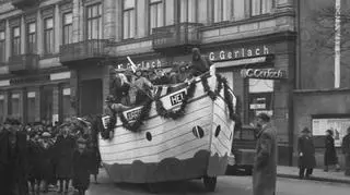 Delegacja ludności kaszubskiej podczas obchodów w 1937 roku