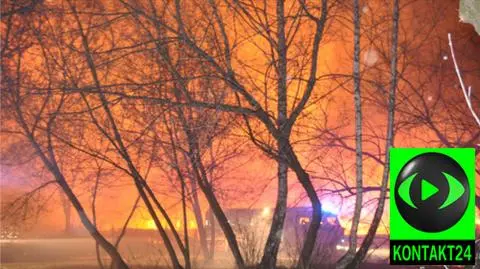 Pożar baraków w Piastowie. 2 osoby w szpitalu