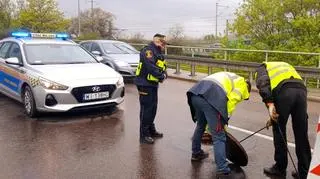 Niebezpieczna sytuacja nad rondem Starzyńskiego