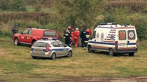 Zwłoki przy moście Grota - fot. Lech Marcinczak/tvnwarszawa.pl