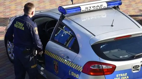 "Żona zaczęła rodzić, a ja się pogubiłem i nie wiem, jak dojechać do szpitala". Porodowa eskorta