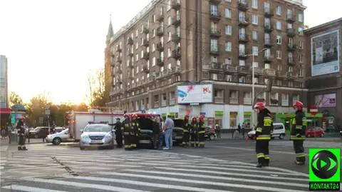 Wypadek na Jana Pawła II. Jedna osoba ranna