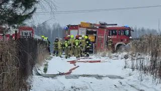 W miejscowości Parole pod Pruszkowem płonął drewniany dom