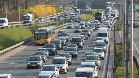 W Warszawie zarejestrowano już ponad dwa miliony pojazdów