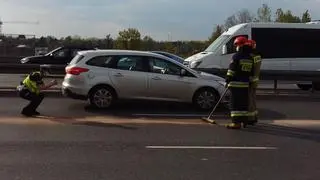 Kolizja trzech aut w Alejach Jerozolimskich