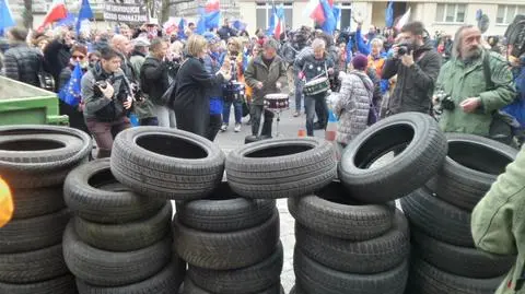 Protest przed ministerstwem. "Oponowali" przeciwko reformie