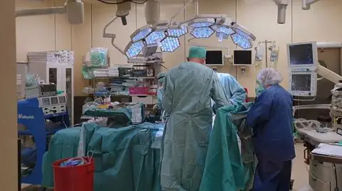 Sytuacja w Warszawie po zaleceniach NFZ. "Kontynuujemy planowe przyjęcia i obserwujemy, co się dzieje"