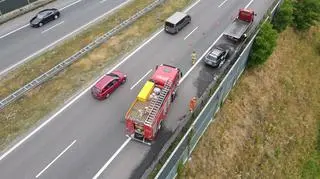 Samochód spłonął na autostradzie A1