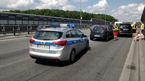 Kolizja i obywatelskie zatrzymanie. "Mógł być pod wpływem narkotyków"