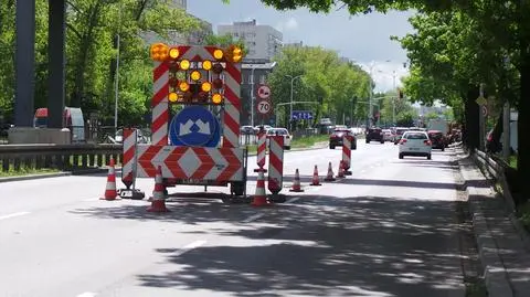 Utrudnienia na Czerniakowskiej. Zapadła się jezdnia 