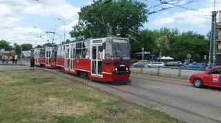 Parada tramwajowa na ulicach Warszawy