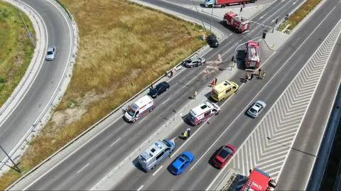 Wypadek przy węźle z POW. Jeden z poszkodowanych wszczął awanturę w szpitalu