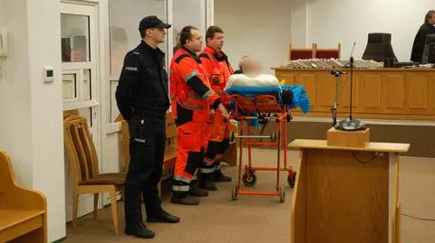 Proces o obcięte palce od nowa. Ławniczka znała jednego z oskarżonych