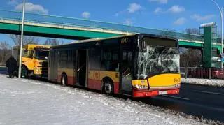 Zderzenie autobusów na Czerniakowskiej