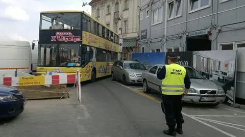 Zaparkowali nieprawidłowo. Zablokowali autobus