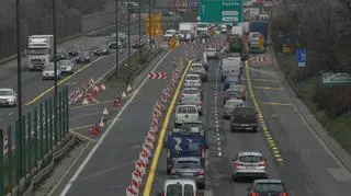 Korek na moście Grota