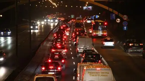 Ciężkie popołudnie na ulicach. "Najgorzej w Śródmieściu"