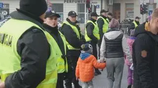 Protest przeciwników mostu Krasińskiego