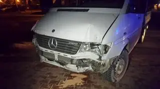 Pościg za kierowcą dostawczego mercedesa