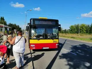 Do zasłabnięcia kierowcy doszło na ulicy Płochocińskiej