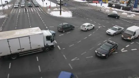 Sześciu chętnych na przebudowę skrzyżowania Puławskiej z Poleczki