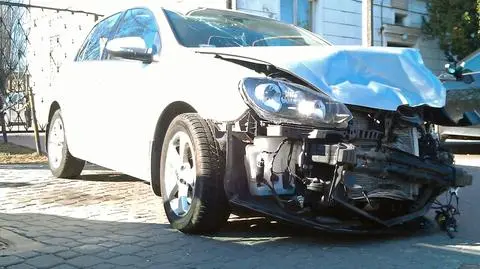 Wypadek w al. KrakowskiejDwie osoby ranne 
