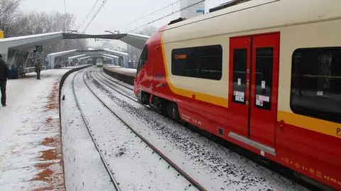 SKM i KM opóźnione. Po awarii na linii średnicowej 