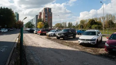 Będzie nowy parking wzdłuż Alej Jerozolimskich