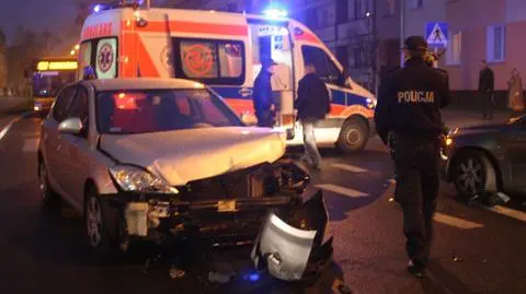 Uciekając, potrącił policjantów