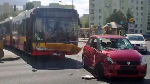 Wypadek autobusu: 3 osoby ranne