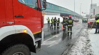 Zderzenie na zjeździe z alei Prymasa Tysiąclecia